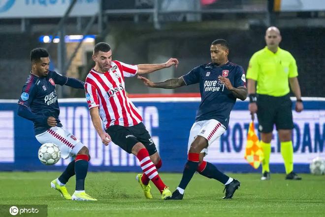 加大青年球 加大青年球